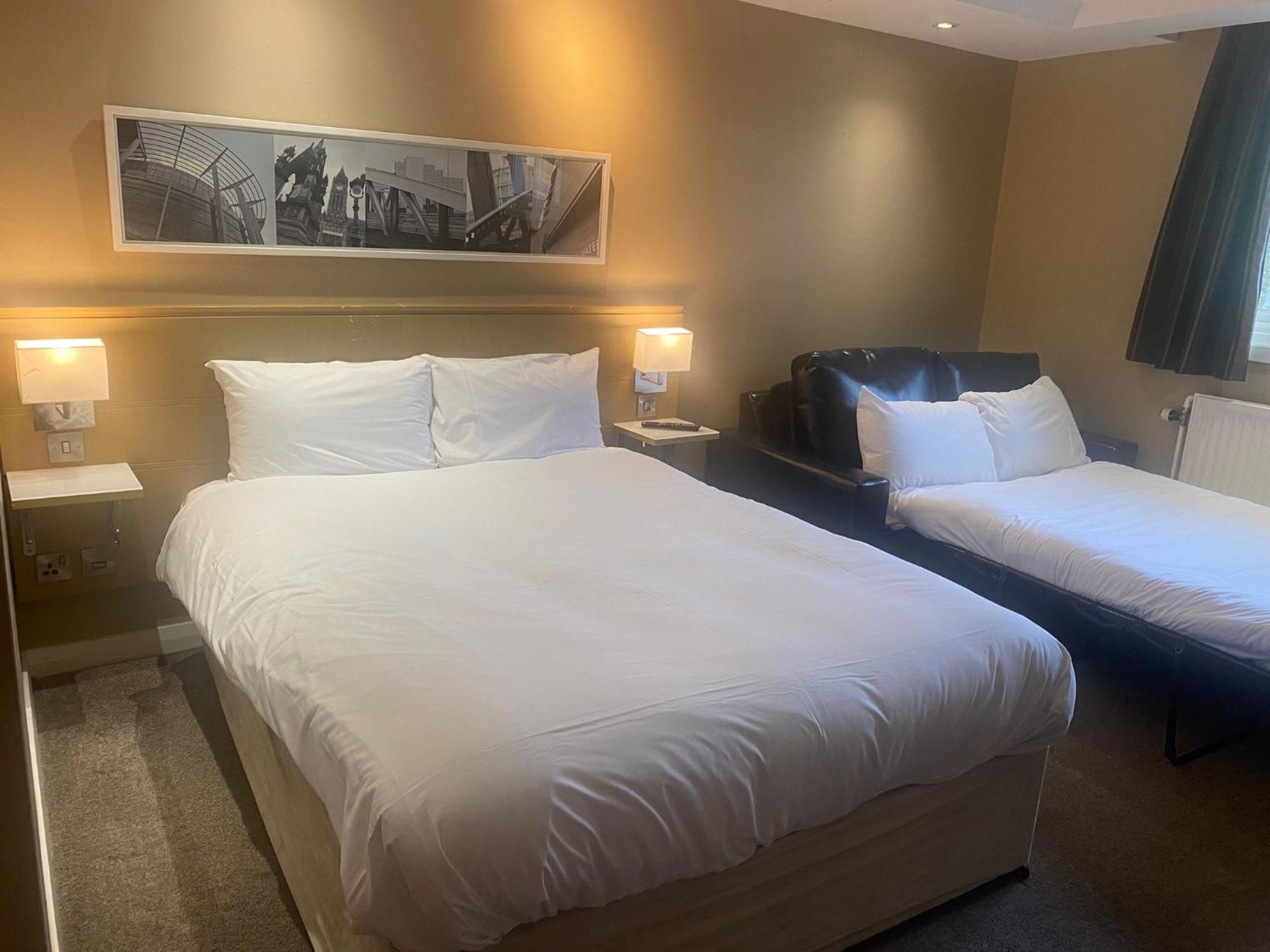 Airport Inn & Spa Manchester Wilmslow Eksteriør bilde