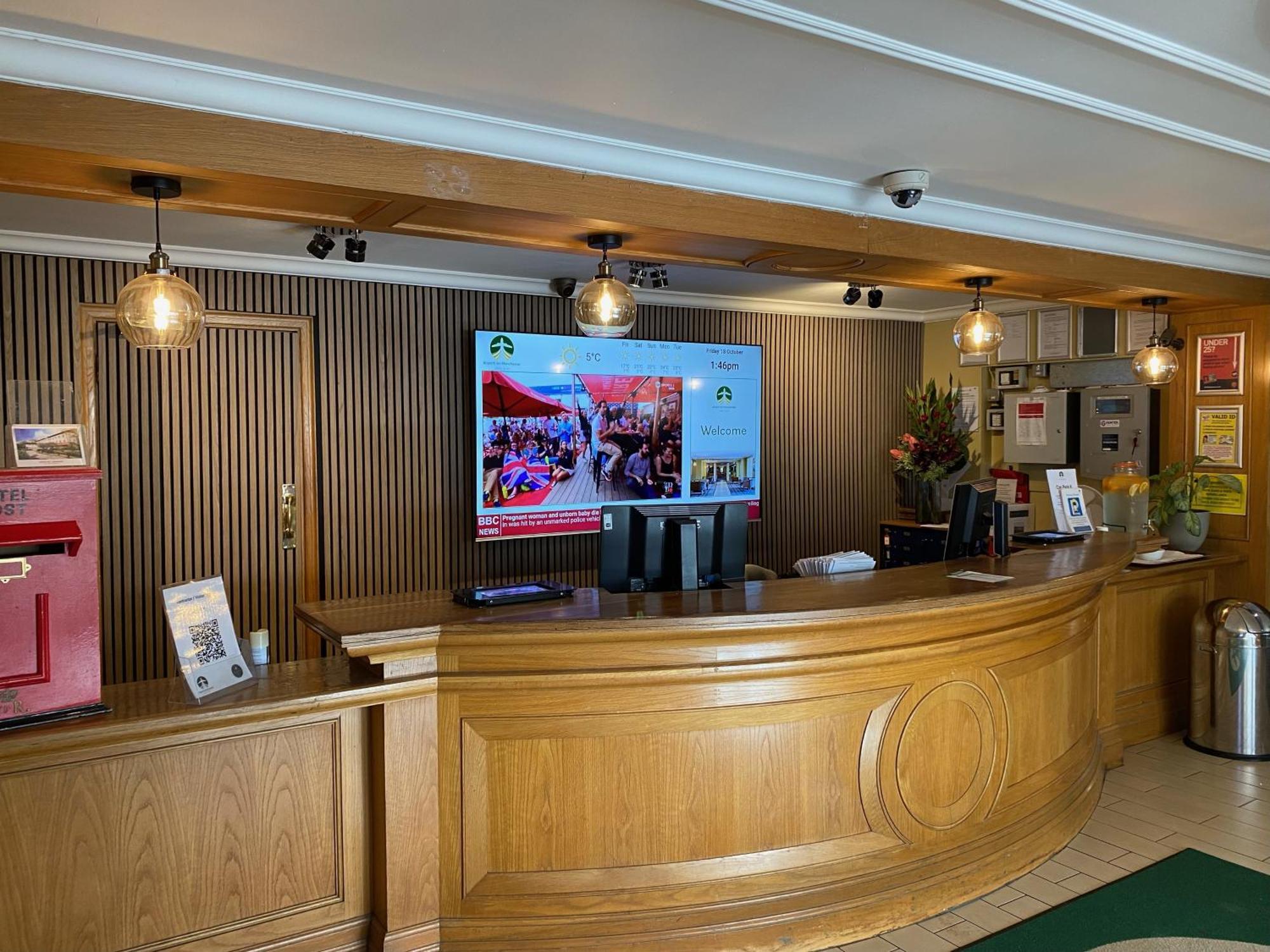 Airport Inn & Spa Manchester Wilmslow Eksteriør bilde