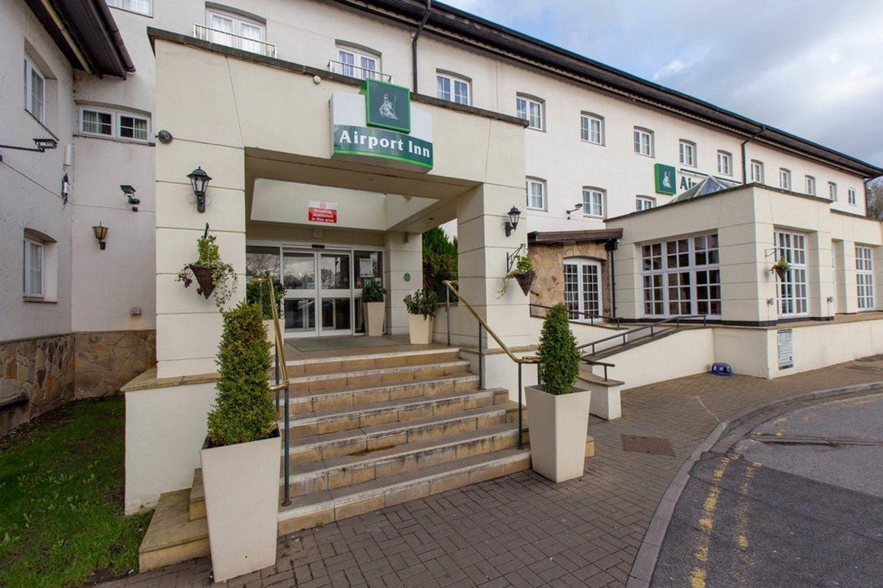 Airport Inn & Spa Manchester Wilmslow Eksteriør bilde