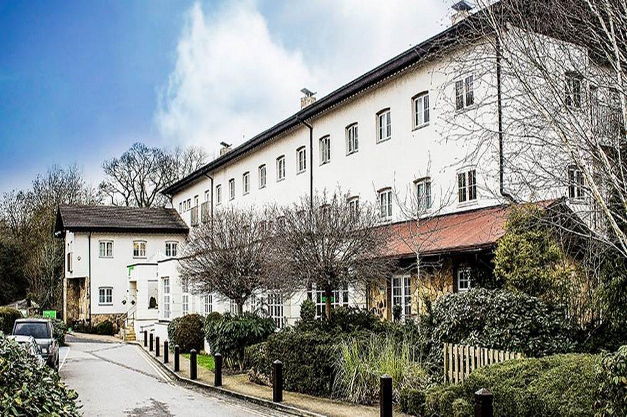 Airport Inn & Spa Manchester Wilmslow Eksteriør bilde