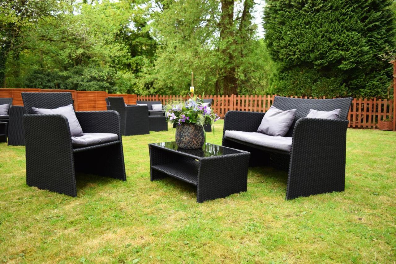Airport Inn & Spa Manchester Wilmslow Eksteriør bilde